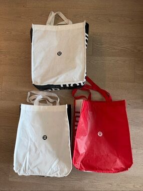 Lululemon Reusable Bags